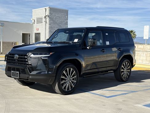 New 2026 Lexus GX 550 image 7