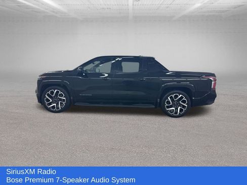Used 2024 Chevrolet Silverado EV RST image 8