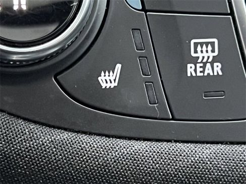 Used 2023 Chevrolet Malibu LT image 25