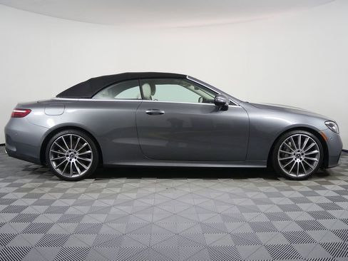 Used 2023 Mercedes-Benz E 450 Cabriolet image 2