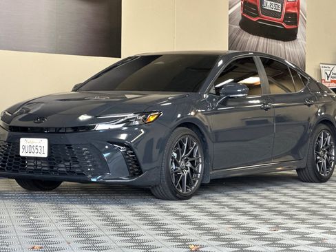 Used 2025 Toyota Camry XSE w/ Premium Plus Package FWD image 7
