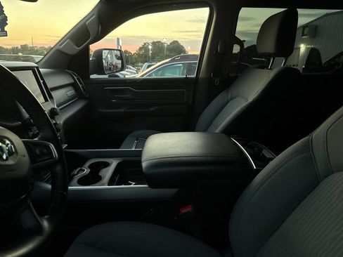 Used 2020 RAM 1500 Big Horn AWD/4WD image 8