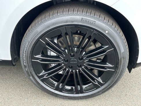 New 2026 Land Rover Range Rover SE AWD/4WD image 7