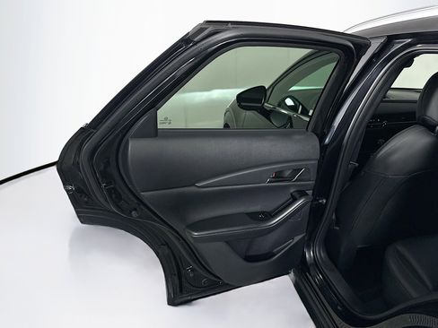 Used 2025 MAZDA CX-30 AWD 2.5 S w/ Preferred Package image 25