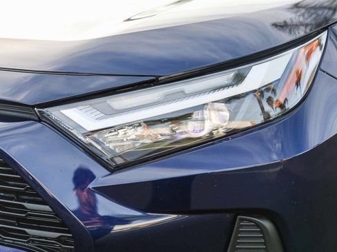 Certified 2022 Toyota RAV4 XLE w/ Convenience Package image 22