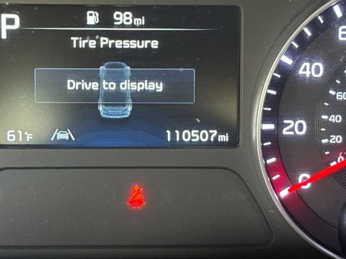 Used 2022 Kia Forte LXS image 19