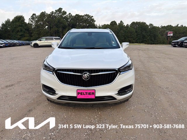 Used 2019 Buick Enclave Essence FWD image 2