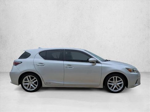 Used 2014 Lexus CT 200h image 3