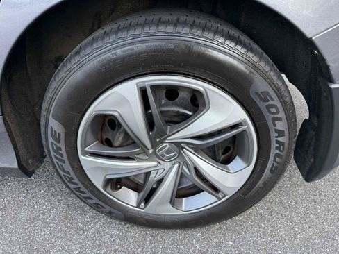 Used 2019 Honda Civic LX image 25