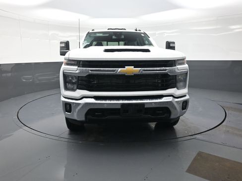 New 2026 Chevrolet Silverado 3500 LT w/ Safety Package image 8