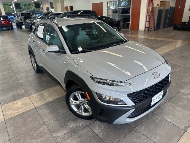Used 2023 Hyundai Kona SEL AWD/4WD image 10