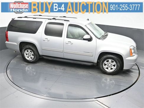 Used 2013 GMC Yukon XL SLT image 34