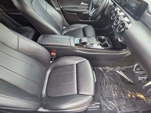 Used 2019 Mercedes-Benz A 220 image 18