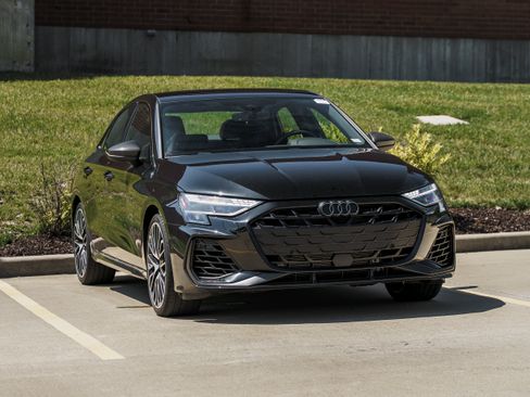 Used 2025 Audi S3 Premium Plus w/ Premium Plus Package AWD/4WD image 2