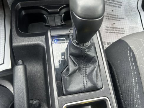 Used 2023 Toyota Tacoma TRD Sport image 19