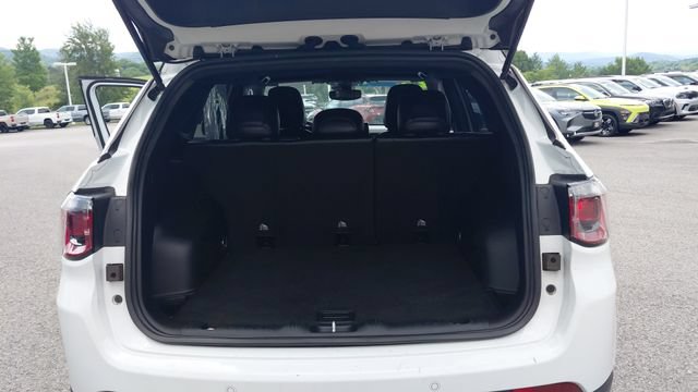 Used 2025 Jeep Compass Limited AWD/4WD image 27