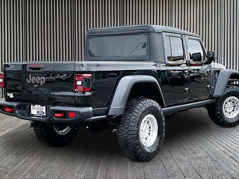 Used 2025 Jeep Gladiator Rubicon w/ Safety Group AWD/4WD image 2