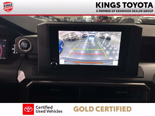 Used 2025 Toyota 4Runner SR5 AWD/4WD image 17
