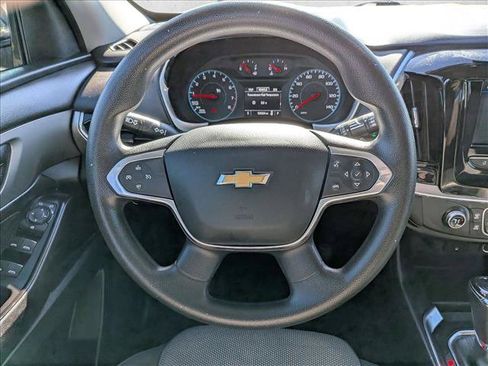 Used 2020 Chevrolet Traverse LS FWD image 13
