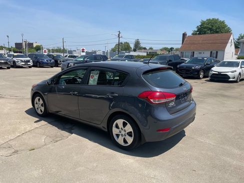 Used 2016 Kia Forte LX FWD image 8