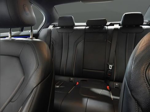 Used 2019 BMW 540i xDrive AWD/4WD image 23