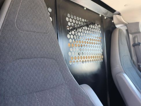 Used 2023 GMC Savana 2500 w/ Driver Convenience Package image 14