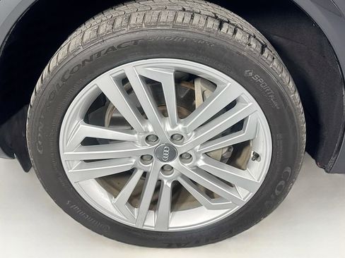 Used 2018 Audi Q5 2.0T Premium Plus w/ Premium Plus Package image 41