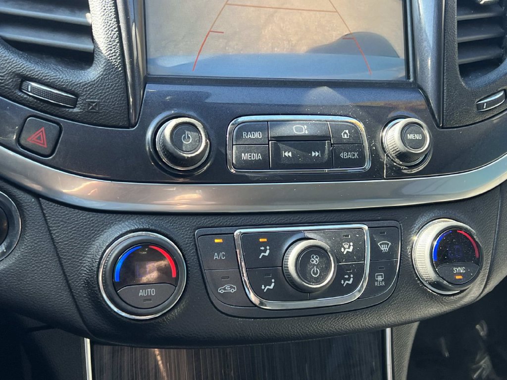 Used 2018 Chevrolet Impala LT w/ LT Convenience Package FWD image 21