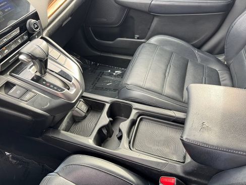 Used 2018 Honda CR-V Touring image 25