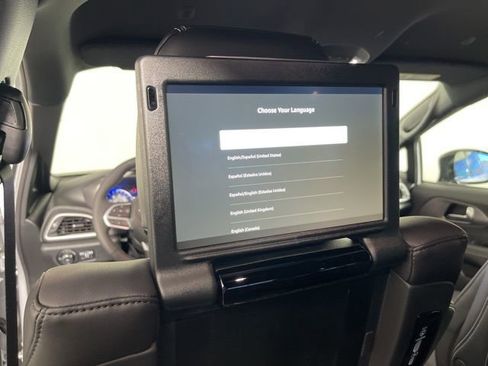 New 2026 Chrysler Pacifica Select image 22