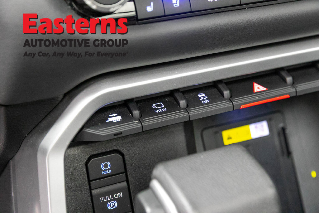 Used 2023 Toyota Tundra Platinum AWD/4WD image 23