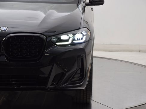 Used 2024 BMW X4 xDrive30i w/ Premium Package image 10