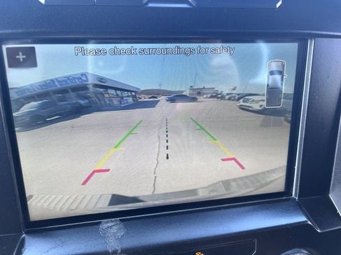 Used 2017 Ford F150 XLT w/ Equipment Group 302A Luxury image 9