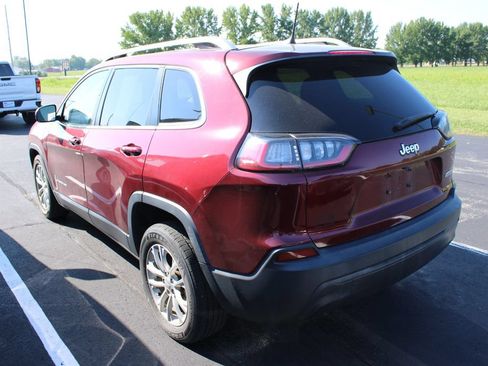 Used 2019 Jeep Cherokee Latitude w/ Popular Appearance Group FWD image 7