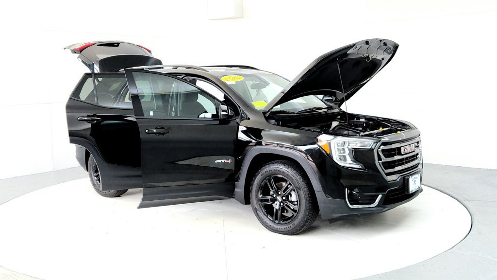 Used 2022 GMC Terrain AT4 w/ Infotainment Package II AWD/4WD image 12