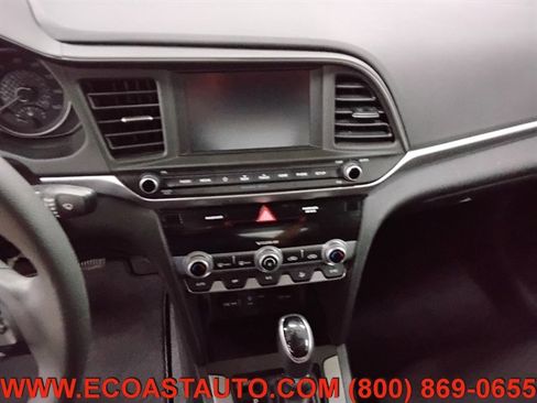 Used 2020 Hyundai Elantra SEL w/ Cargo Package (C1) image 12