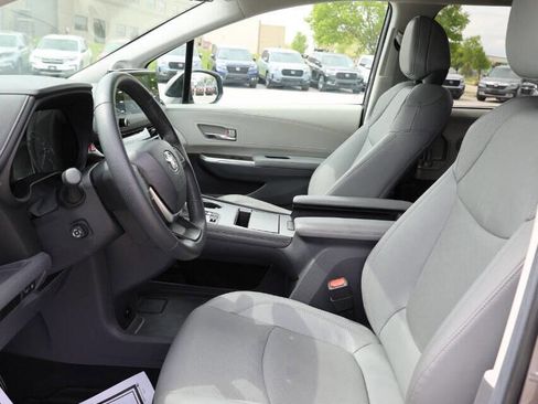 Used 2024 Toyota Sienna Limited AWD/4WD image 13