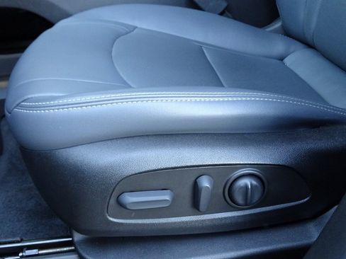 Used 2022 Buick Enclave Essence w/ Experience Buick Package image 19