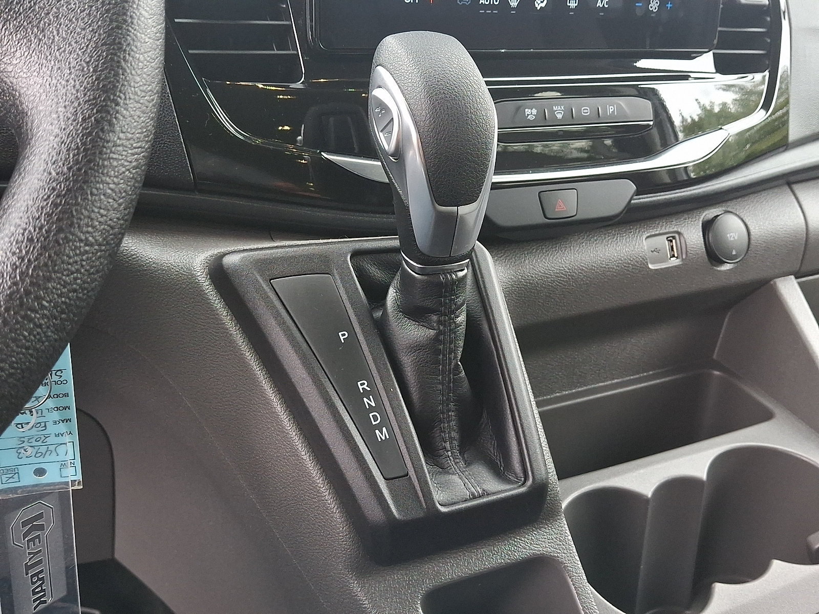 Used 2025 Ford Transit 350 XLT RWD image 13