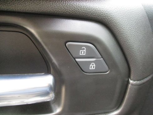 Used 2021 Chevrolet Silverado 1500 RST w/ Bed Protection Package AWD/4WD image 30