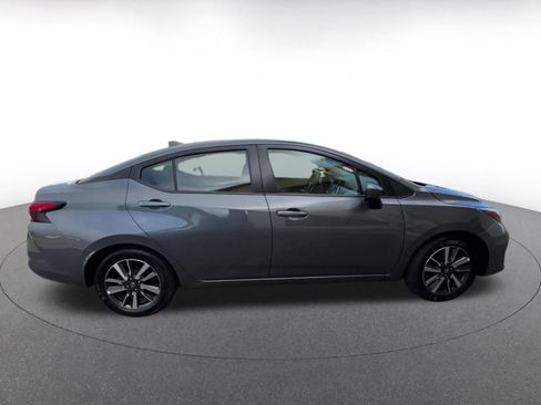 Used 2025 Nissan Versa SV FWD image 16