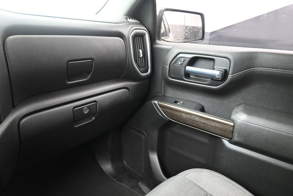 Used 2020 Chevrolet Silverado 1500 LT w/ Trailering Package AWD/4WD image 7