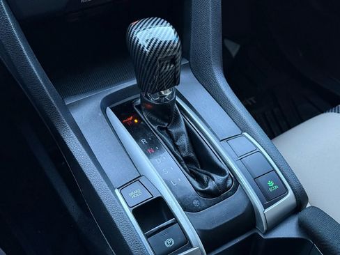 Used 2019 Honda Civic LX image 33