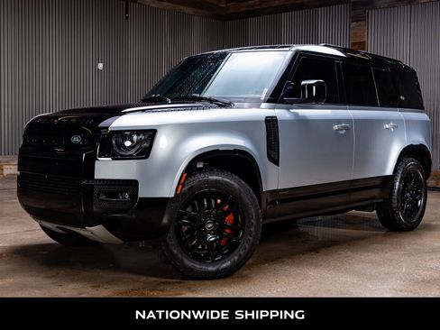 Used 2023 Land Rover Defender 110 X image 4