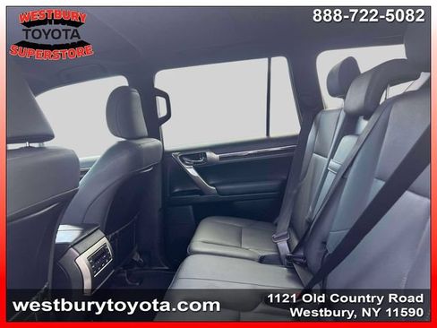 Used 2023 Lexus GX 460 Premium w/ Premium Package AWD/4WD image 13