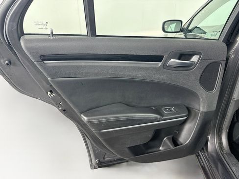 Used 2022 Chrysler 300 S RWD image 27