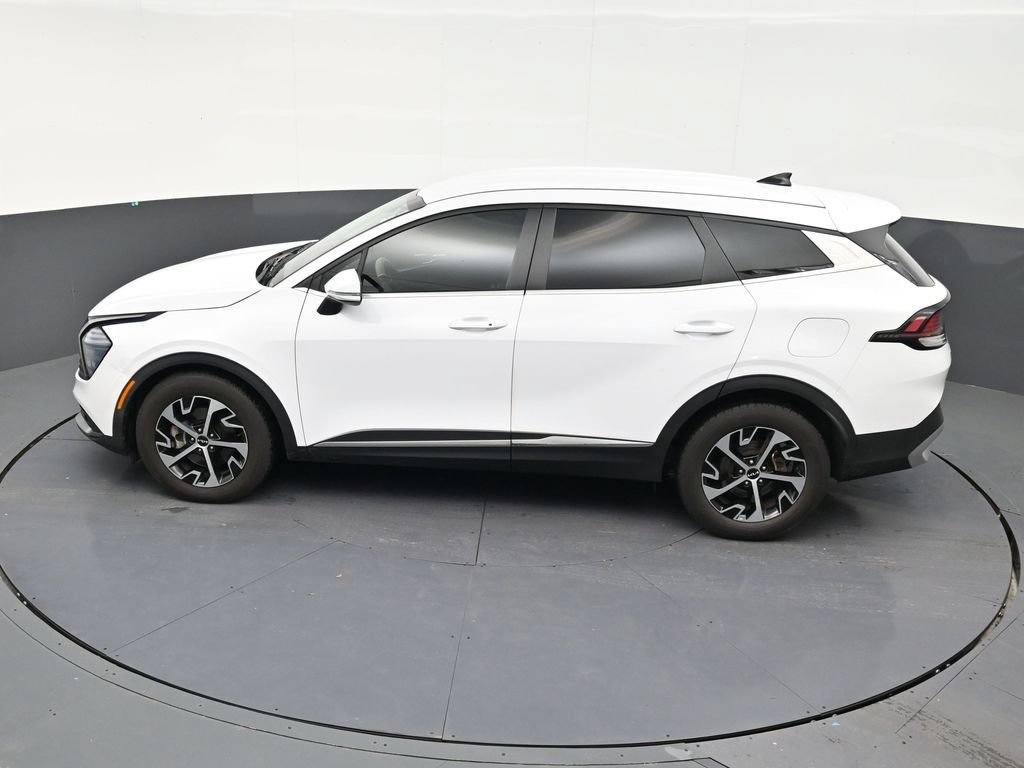Used 2024 Kia Sportage EX FWD image 12