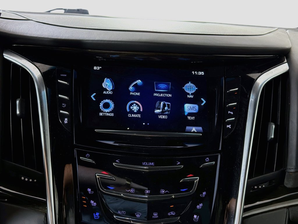 Used 2019 Cadillac Escalade ESV Platinum AWD/4WD image 16