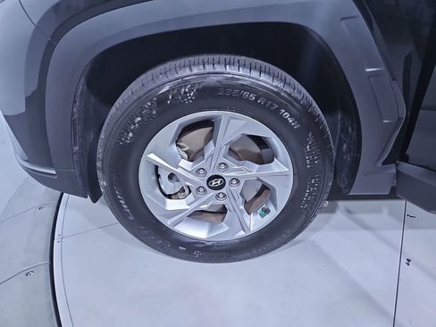 Used 2024 Hyundai Tucson SE image 27