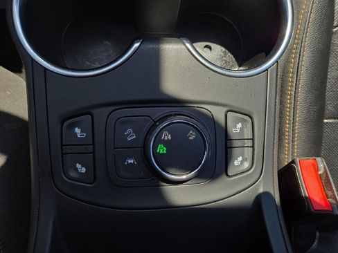 Used 2020 GMC Terrain SLT AWD/4WD image 23